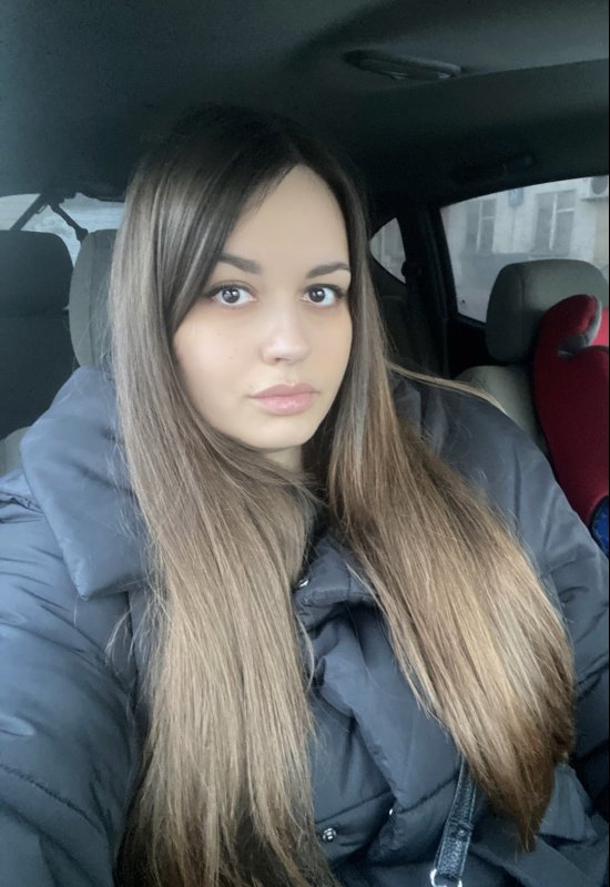 Victoria • 30 • Russia