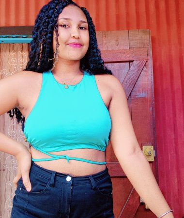 Angelicia , 25