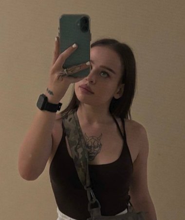 Liza, 26