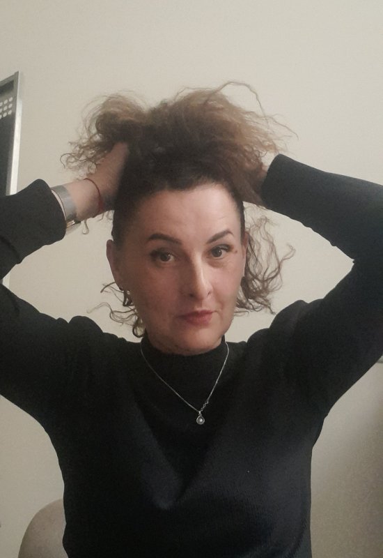 Tania • 29 • Russie