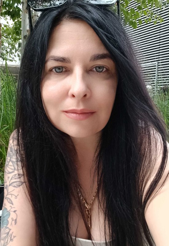Marina • 45 • Ukraine