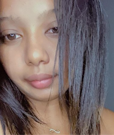 Alexandra , 24