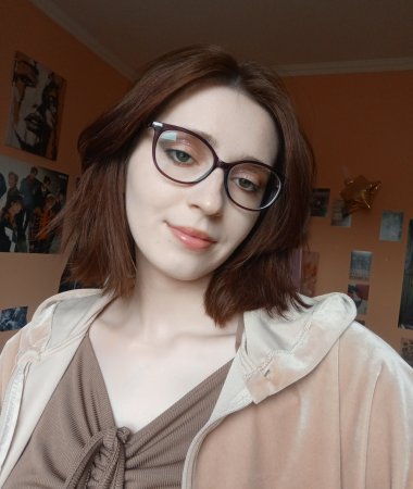 Marina, 23