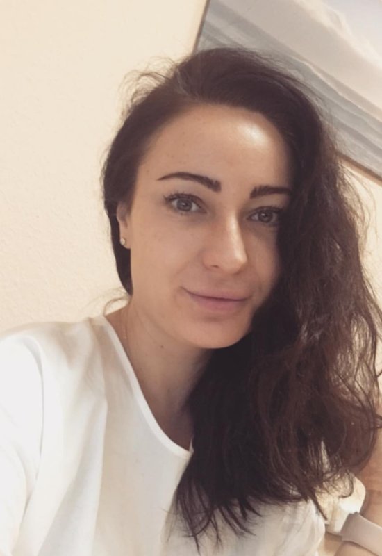 Irina • 35 • Russia