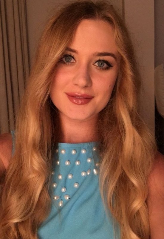 Irina • 35 • Ukraine