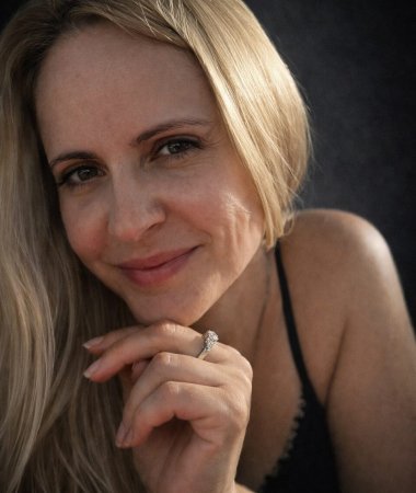 Tetyana, 48