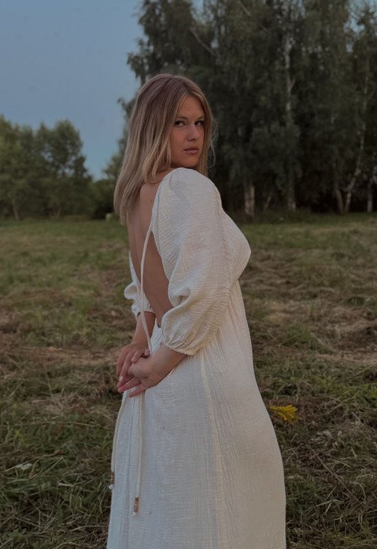 Dari • 30 • Belarus