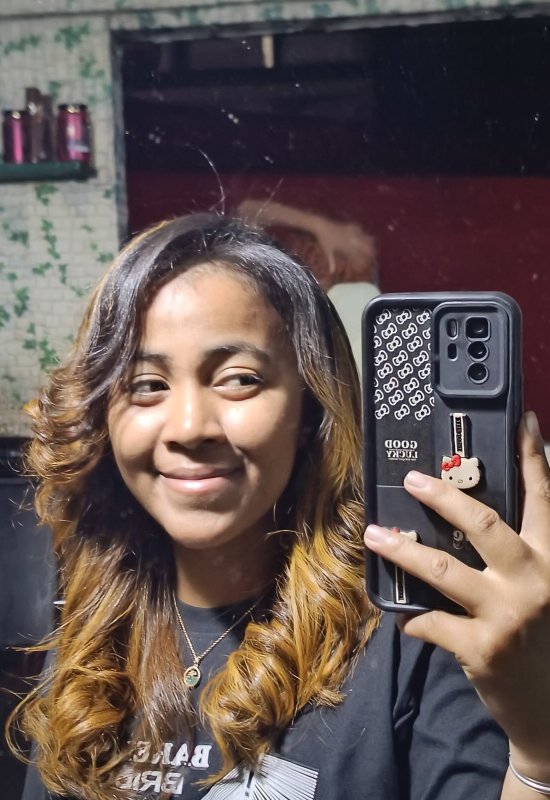 Diane • 22 • Madagascar