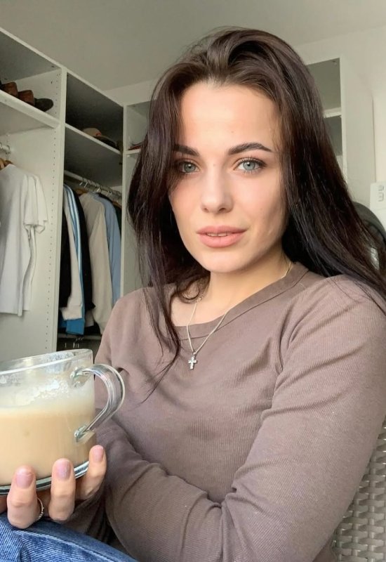 Anastasia • 32 • Ukraine