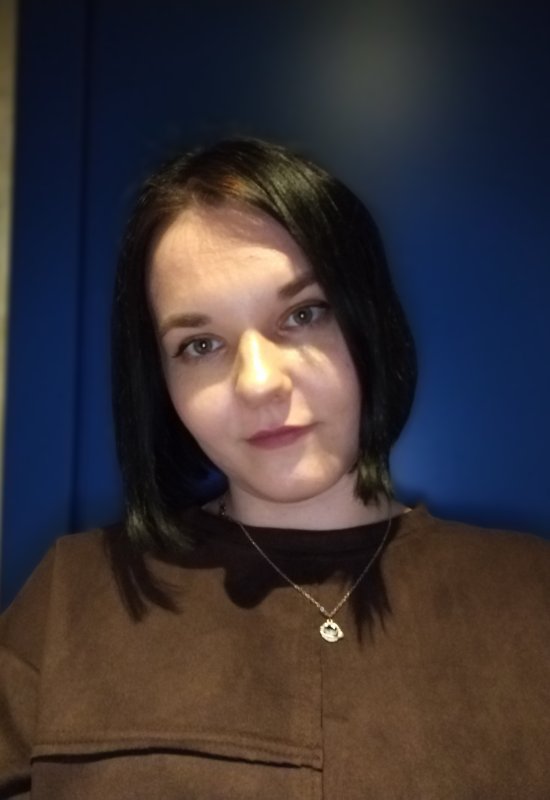 Вика • 27 • Russia