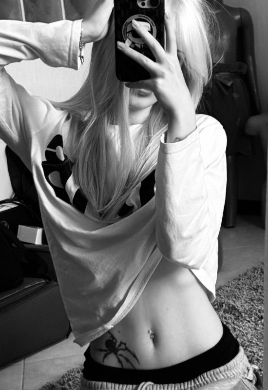 Maria • 20 • Russia