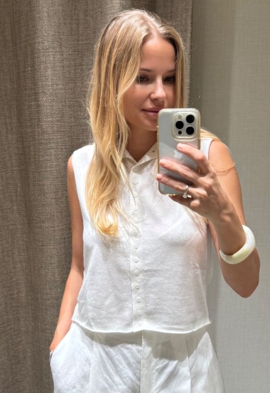 Anna • 40 • Espagne