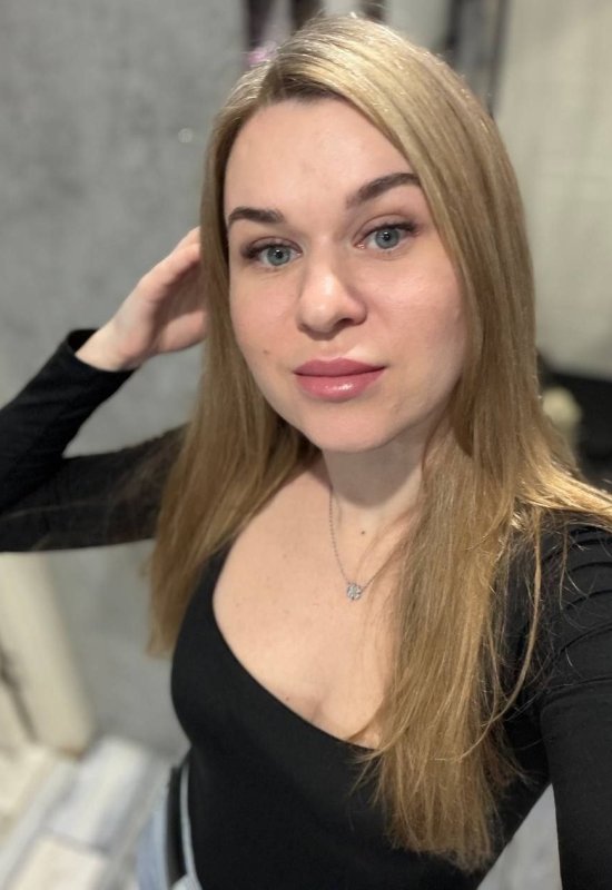 Valya • 36 • Lithuania