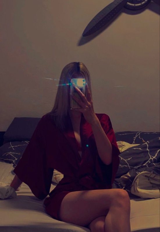 Алина • 19 • Russia
