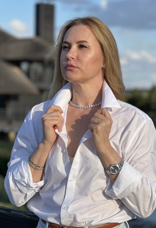 Anastasia • 41 • Ukraine