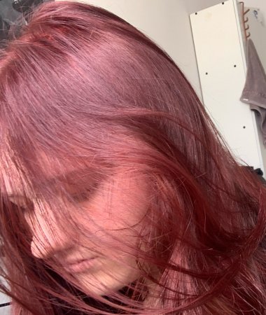Alena, 19