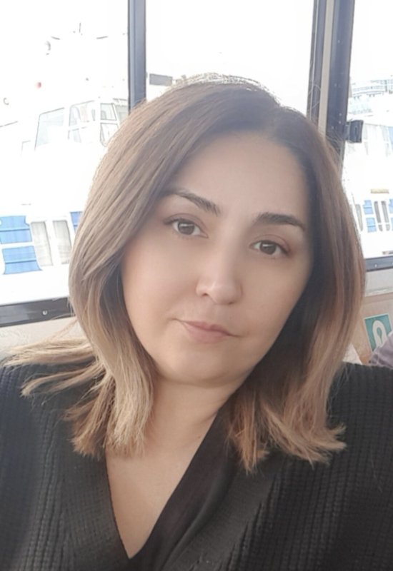 Halya • 50 • Russia