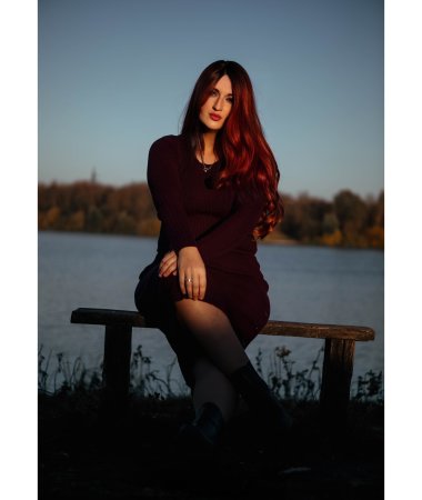 Angelika, 43