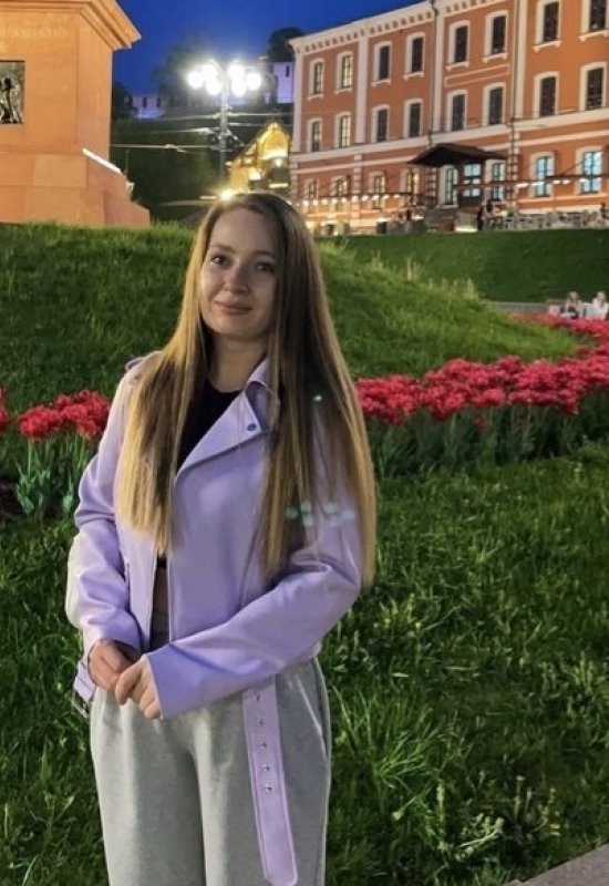 Elena • 38 • Kazakhstan