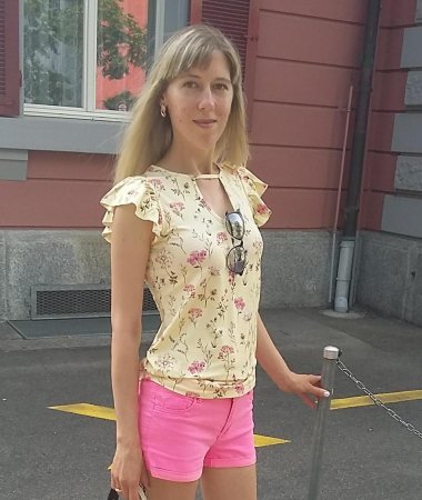 Alena, 40
