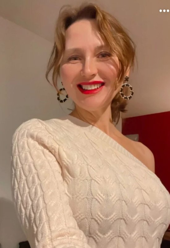 Tanya • 50 • France