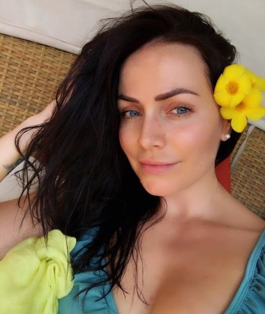 Ksenija, 43