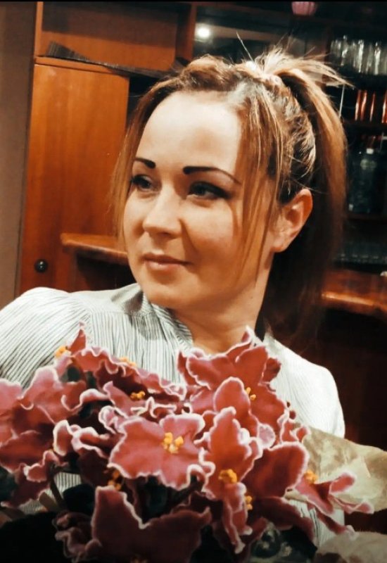 Natalia • 40 • Ukraine