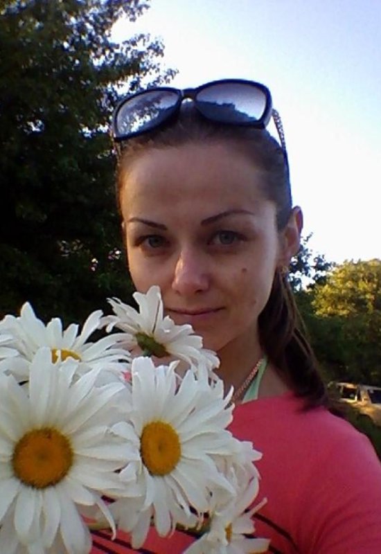 Oksana • 40 • Ukraine