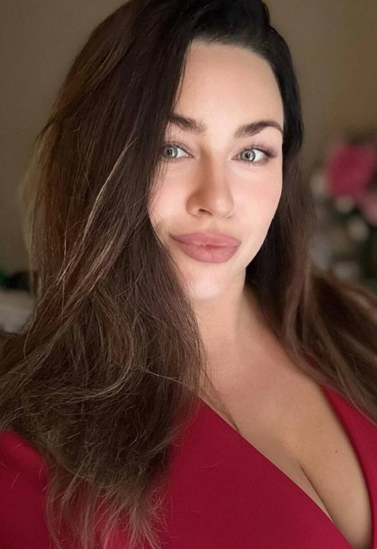 Miroslava • 41 • Russie