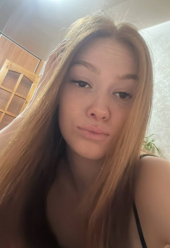 Masha • 22 • Russia